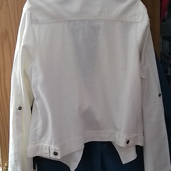 Jacket - Picture 2 of 3